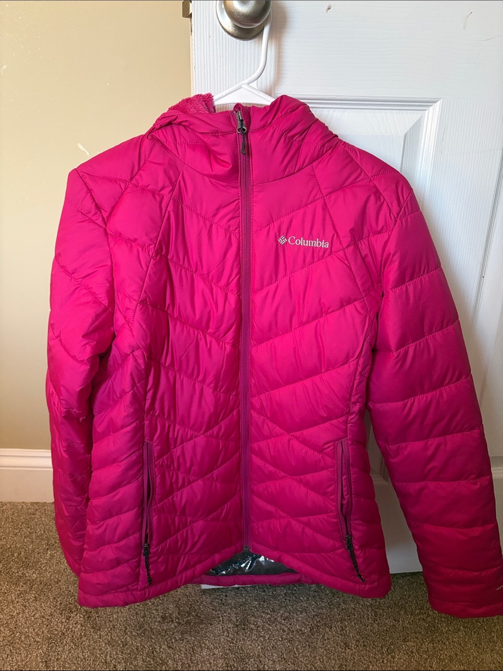 Columbia Hot Pink Quilted Hooded Jacket